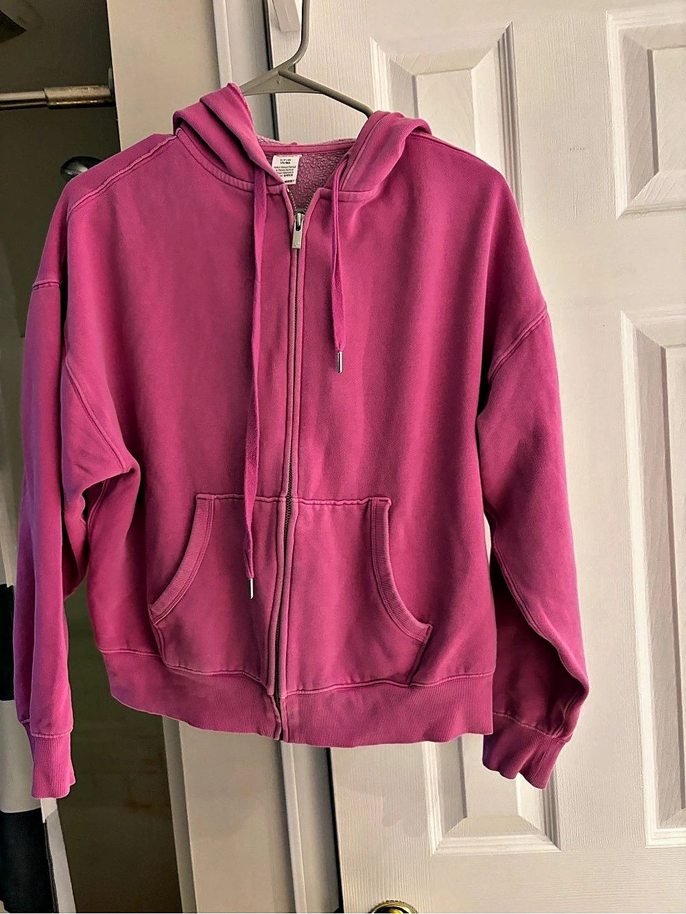 PINK Victorias Secret Ivy Fleece Campus with Puppy decal Hoodie Size Small